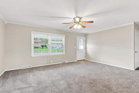 Tiny photo for 2803 N Pine Street, Davenport, IA 52804 (MLS # 12738543)