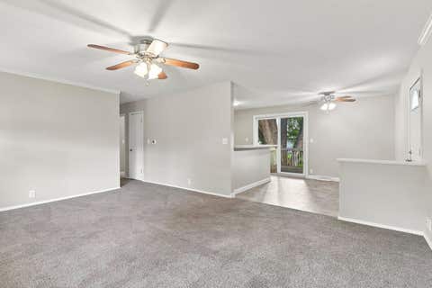 Tiny photo for 2803 N Pine Street, Davenport, IA 52804 (MLS # 12738543)