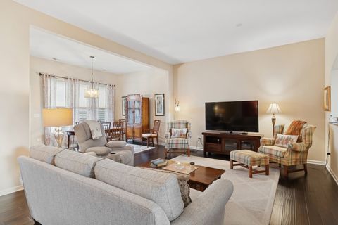 Tiny photo for 2604 Avondale Circle #4492, Naperville, IL 60564 (MLS # 12467248)