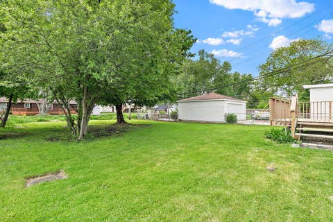 Tiny photo for 4905 Prairie Avenue, McHenry, IL 60050 (MLS # 12653737)