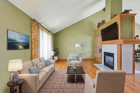 Tiny photo for 21222 Whitney Avenue, Matteson, IL 60443 (MLS # 12455063)