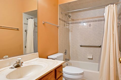 Tiny photo for 21222 Whitney Avenue, Matteson, IL 60443 (MLS # 12455063)