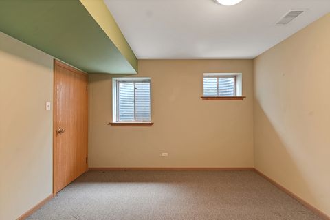 Tiny photo for 21222 Whitney Avenue, Matteson, IL 60443 (MLS # 12455063)