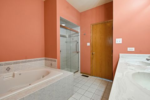 Tiny photo for 21222 Whitney Avenue, Matteson, IL 60443 (MLS # 12455063)