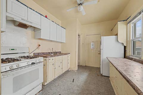 Tiny photo for 595 FORSYTHE Avenue, Calumet City, IL 60409 (MLS # 12713575)