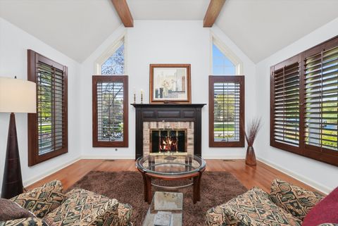 Tiny photo for 18 S Wynstone Drive, North Barrington, IL 60010 (MLS # 12495652)