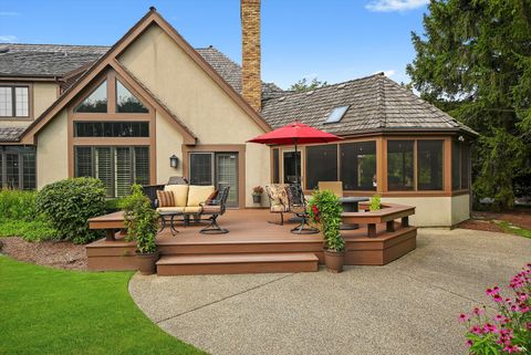 Tiny photo for 18 S Wynstone Drive, North Barrington, IL 60010 (MLS # 12495652)