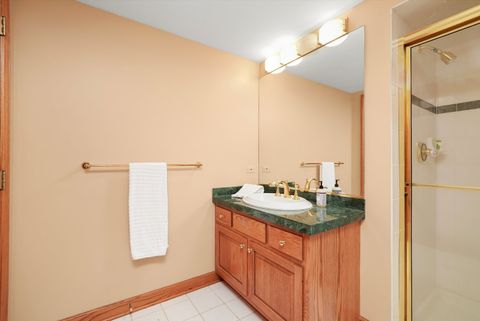 Tiny photo for 18 S Wynstone Drive, North Barrington, IL 60010 (MLS # 12495652)