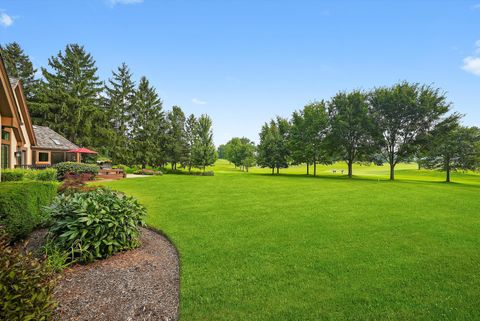 Tiny photo for 18 S Wynstone Drive, North Barrington, IL 60010 (MLS # 12495652)