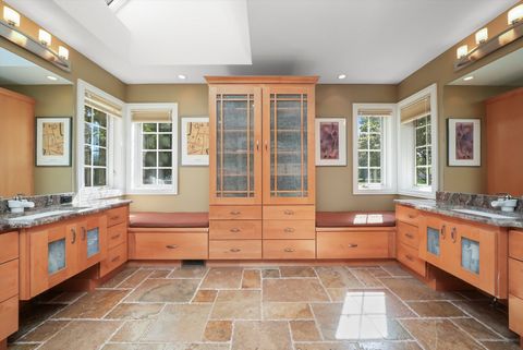 Tiny photo for 18 S Wynstone Drive, North Barrington, IL 60010 (MLS # 12495652)