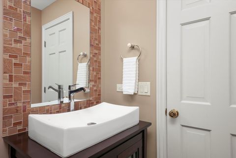 Tiny photo for 18 S Wynstone Drive, North Barrington, IL 60010 (MLS # 12495652)