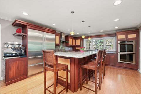 Tiny photo for 18 S Wynstone Drive, North Barrington, IL 60010 (MLS # 12495652)