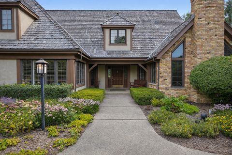 Tiny photo for 18 S Wynstone Drive, North Barrington, IL 60010 (MLS # 12495652)