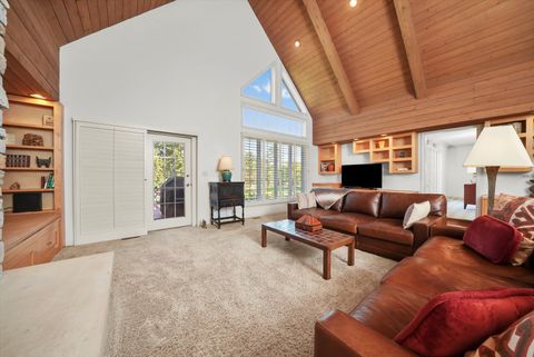 Tiny photo for 18 S Wynstone Drive, North Barrington, IL 60010 (MLS # 12495652)