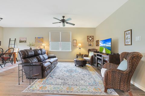 Tiny photo for 1145 Heritage Court, Pingree Grove, IL 60140 (MLS # 12574930)