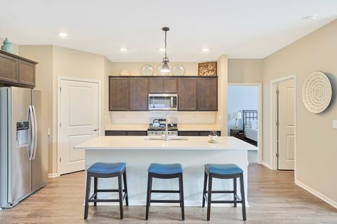 Tiny photo for 1145 Heritage Court, Pingree Grove, IL 60140 (MLS # 12574930)