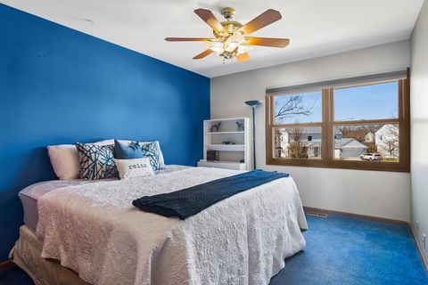 Tiny photo for 302 Chateau Drive, Buffalo Grove, IL 60089 (MLS # 12593870)