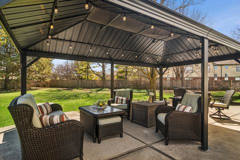 Tiny photo for 302 Chateau Drive, Buffalo Grove, IL 60089 (MLS # 12593870)