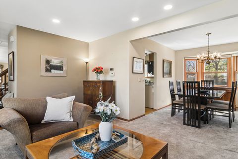 Tiny photo for 302 Chateau Drive, Buffalo Grove, IL 60089 (MLS # 12593870)