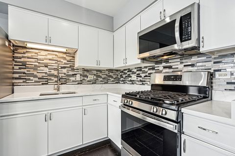 Tiny photo for 10406 Waterford Drive #2, Westchester, IL 60154 (MLS # 12518380)