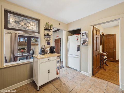 Tiny photo for 3328 Vernon Avenue, Brookfield, IL 60513 (MLS # 12488251)
