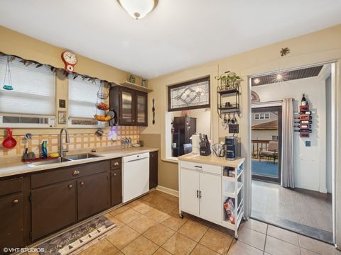 Tiny photo for 3328 Vernon Avenue, Brookfield, IL 60513 (MLS # 12488251)