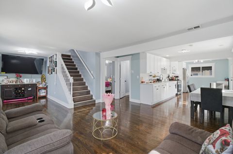 Tiny photo for 4815 S Lotus Avenue, Chicago, IL 60638 (MLS # 12565976)