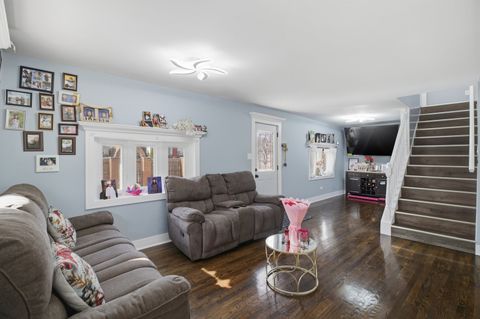 Tiny photo for 4815 S Lotus Avenue, Chicago, IL 60638 (MLS # 12565976)