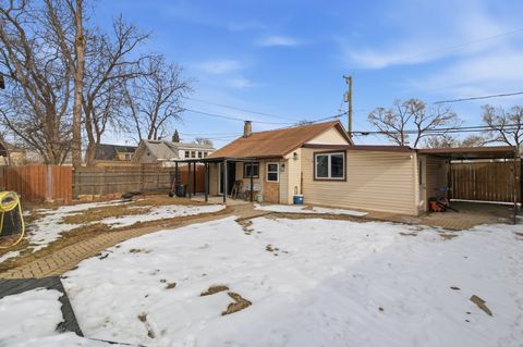 Tiny photo for 4815 S Lotus Avenue, Chicago, IL 60638 (MLS # 12565976)