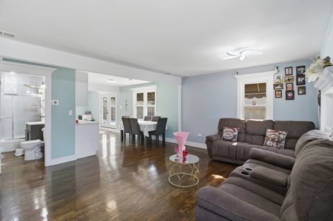 Tiny photo for 4815 S Lotus Avenue, Chicago, IL 60638 (MLS # 12565976)