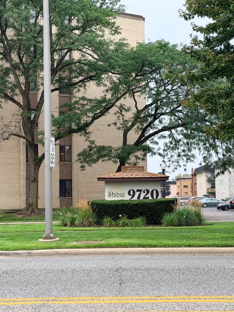 9720 S PULASKI Road 501