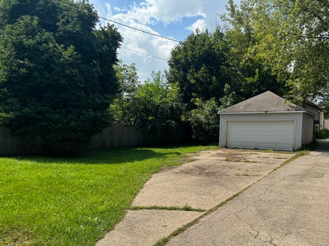 Tiny photo for 838 Hickory Street, Waukegan, IL 60085 (MLS # 12746162)