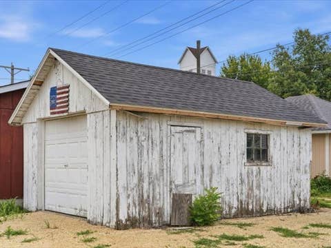 Tiny photo for 322 E Carroll Street, Lanark, IL 61046 (MLS # 12718591)