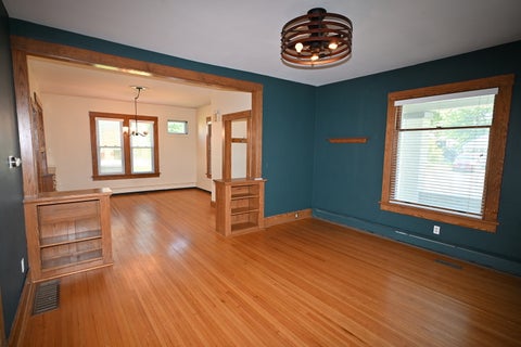 Tiny photo for 407 N Franklin Street, Roanoke, IL 61561 (MLS # 12658247)