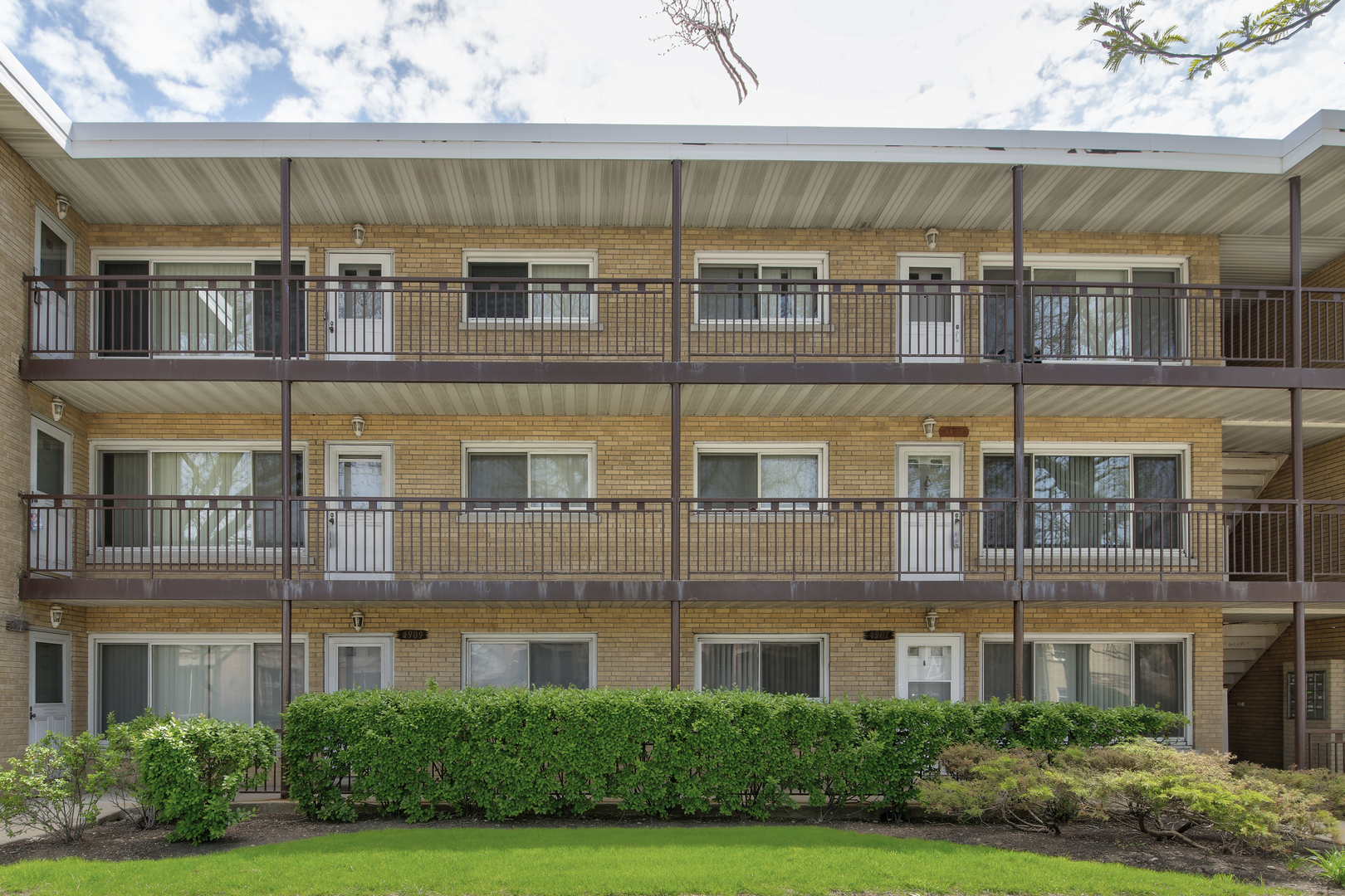 4911 N Harlem Avenue 3