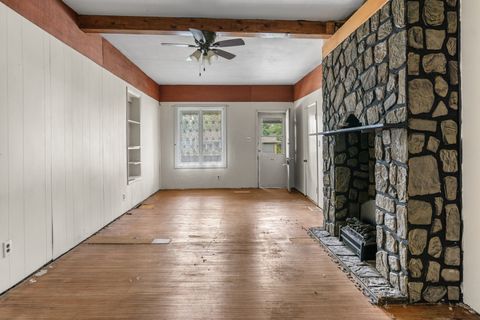 Tiny photo for 7 Lincoln Street, Harvard, IL 60033 (MLS # 12495978)