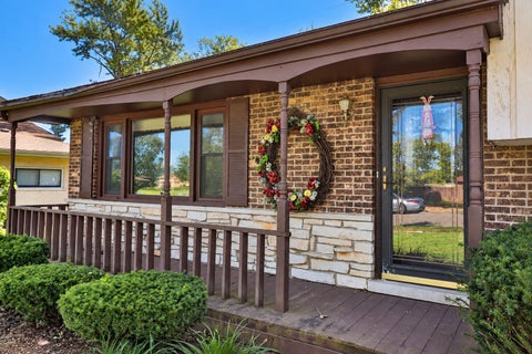 Tiny photo for 212 Pfaff Drive, Frankfort, IL 60423 (MLS # 12776761)