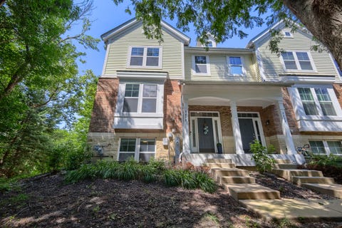 Photo of 5630 Cambridge Way, Hanover Park, IL 60133 (MLS # 12722360)