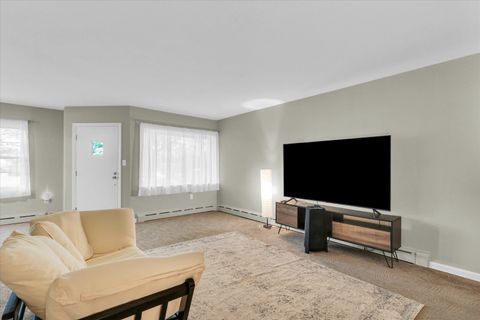 Tiny photo for 1208 W Union Street, Champaign, IL 61821 (MLS # 12478591)