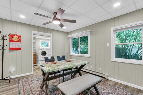 Tiny photo for 1208 W Union Street, Champaign, IL 61821 (MLS # 12478591)