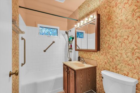 Tiny photo for 1208 W Union Street, Champaign, IL 61821 (MLS # 12478591)
