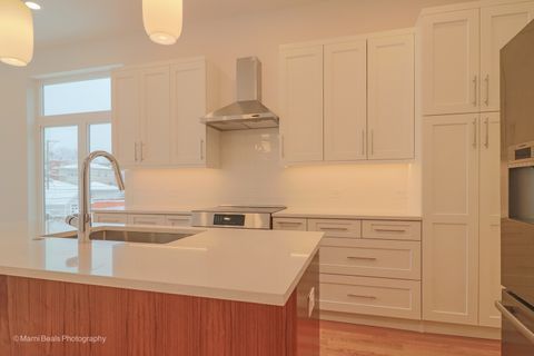 Tiny photo for 6123 S Ellis Avenue, Chicago, IL 60637 (MLS # 12437155)