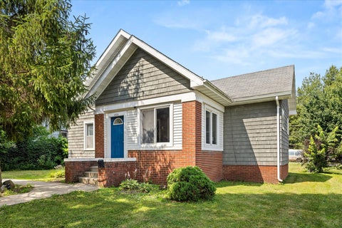 Photo of 1006 S Bloomington Street, Streator, IL 61364 (MLS # 12719742)