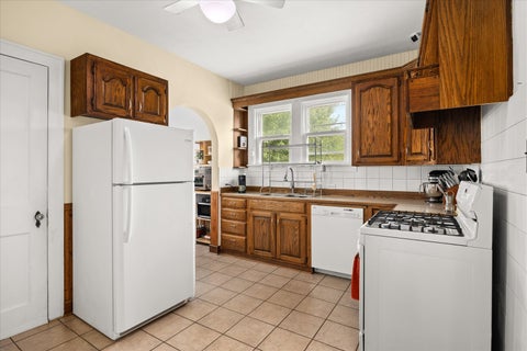 Tiny photo for 1006 S Bloomington Street, Streator, IL 61364 (MLS # 12719742)