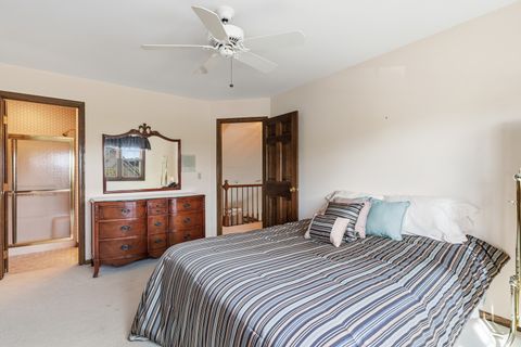 Tiny photo for 10650 Golf Road, Orland Park, IL 60462 (MLS # 12596083)
