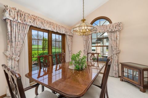 Tiny photo for 10650 Golf Road, Orland Park, IL 60462 (MLS # 12596083)