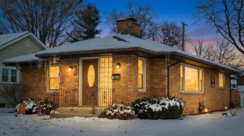 Photo of 600 Mack Street, Joliet, IL 60435 (MLS # 12535834)