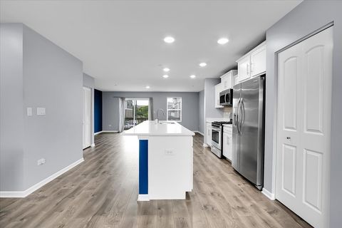 Tiny photo for 912 Bradford Drive, Naperville, IL 60563 (MLS # 12500651)