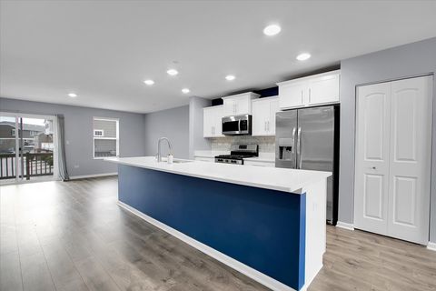 Tiny photo for 912 Bradford Drive, Naperville, IL 60563 (MLS # 12500651)