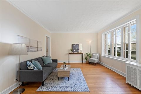 Tiny photo for 1216 Central Street #2W, Evanston, IL 60201 (MLS # 12510744)